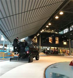 Shipyards-Skating-Rink-Electric-Zamboni-660x698 net 0 zamboni