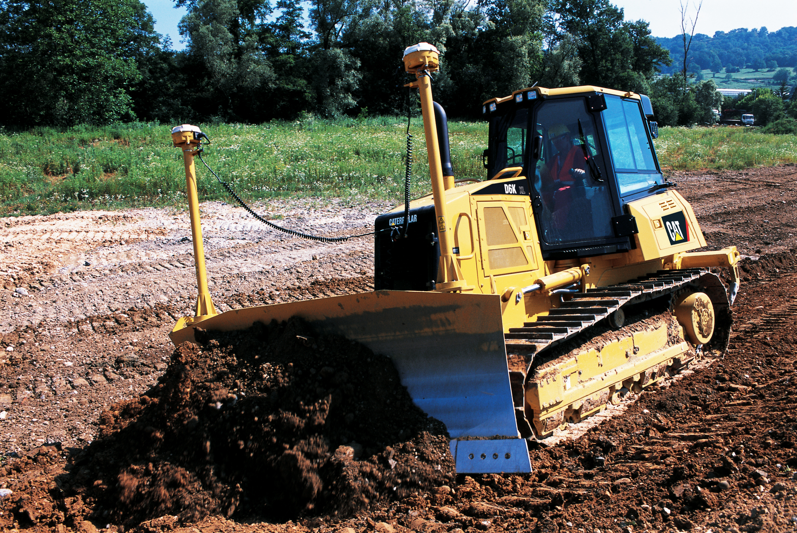 AccuGrade Dual GPS D6K dozer 001-HR